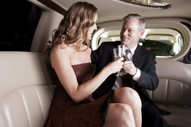 what do sugar babies have to do, what can a sugar baby offer,